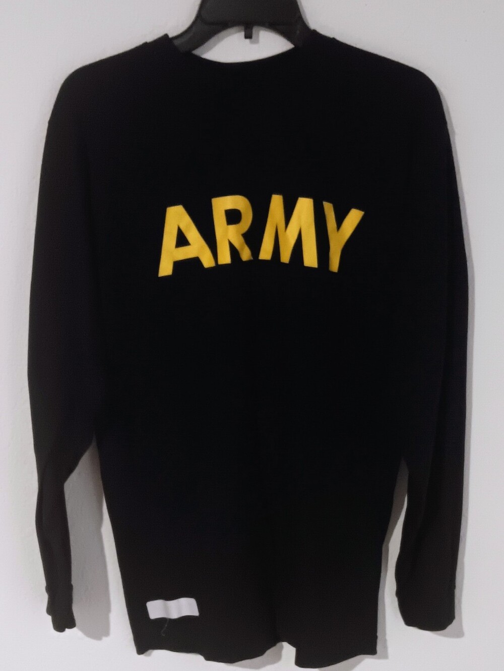 Men’s Army PT Shirt Size Large - Long Sleeve